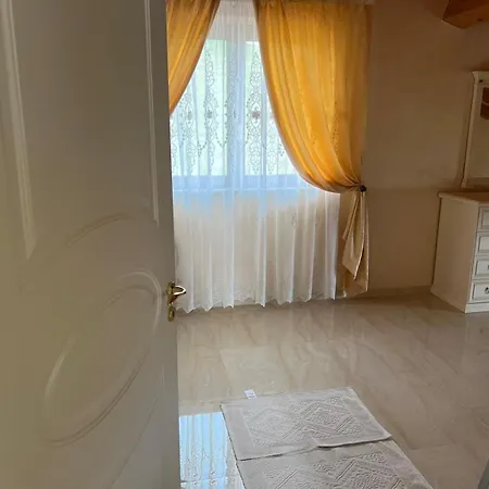 La Perla Bianca Villa *
